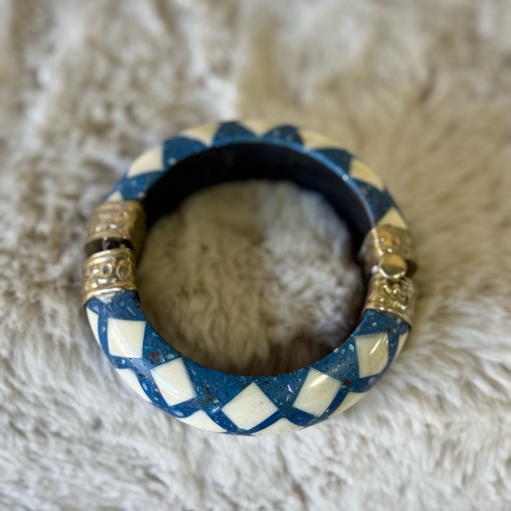 Vintage bangle from Argantina